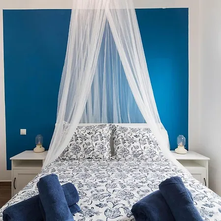 Konukevi La Bussola 3*